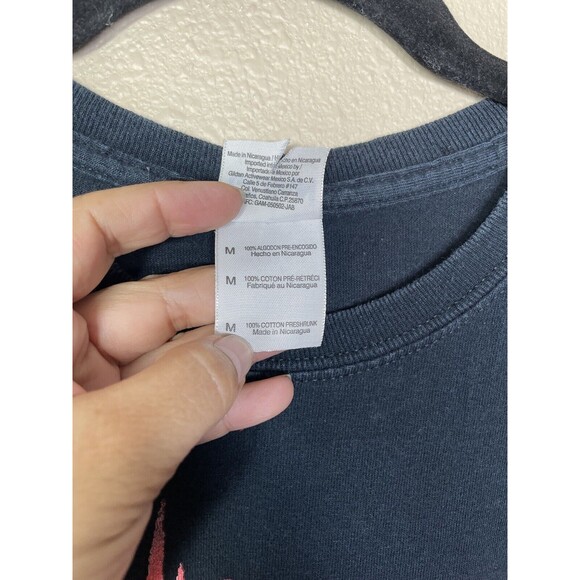 Blink 182 Neighborhood Tour 2011 Concert Tee Black Size Med Band Pink Rock - Picture 5 of 12